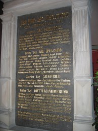 La làpida amb el primer Ring al Festspielhaus