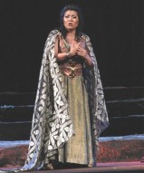 Hui He com a Odabella a Busseto