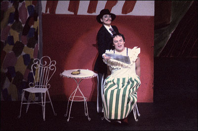 Les Mamelles al MET.