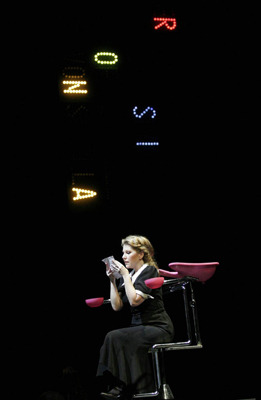 Joyce DiDonato (Rosina al ROF 2005 - Producció Luca Ronconi)