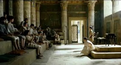 Hipatia donant la classe a l'escola de la biblioteca d'Alexandria. Agora d'Alejandro Amenábar