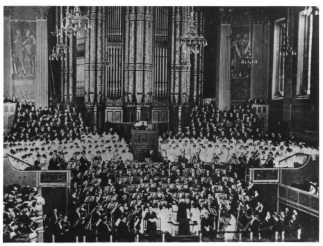 Primera interpretació de The Dream of Gerontius el 3 d'octubre de 1900 en el Birmingham Triennial Music Festival, sota la direcció de Hans Richter