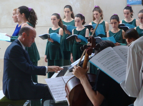 Òscar Boada i el Cor Vivaldi al CaixaFòrum p de juny de 2012. Foto gentilesa de Josep (El Cafè de Nit)