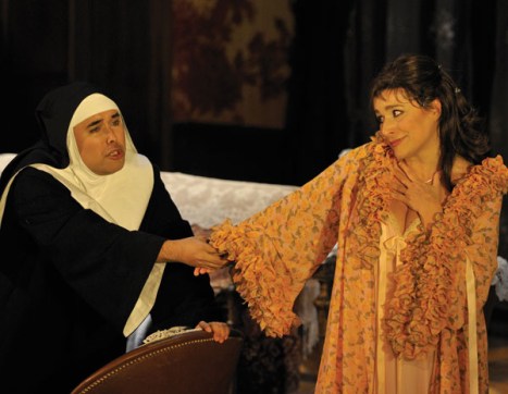 Javier Camarena (Ory) i Cecilia Bartoli (Comtesse Adele) a Zuric 2011 Producció de Moshe Leiser & Patrice Caurier