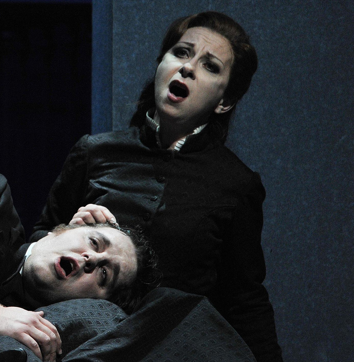 Natalie Dessay i Michael Spyers a Les contes d'Hoffmann del Liceu 2013. Foto Antoni Bofill