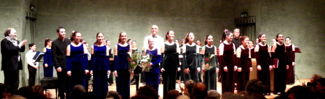 Solistes del Cor Vivaldi en el Stabat Mater d'Albert García Demestres el dia 6 d'abril de 2013 a l'Auditori Axa de l'Illa Diagonal. 