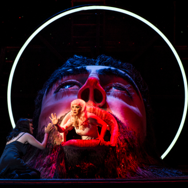 Escena final de Salome. Producció de Stefan Herheim