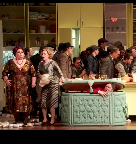 Falstaff al MET, acte 2 escena 2, producció de Robert Carsen