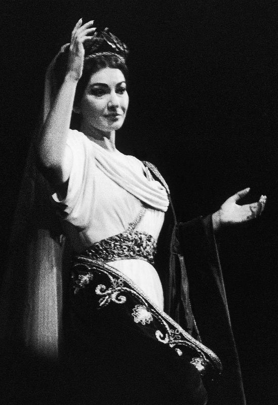 Norma Callas (2)
