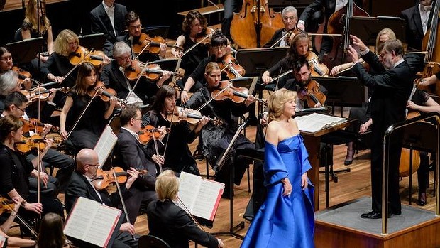 Renee Fleming - The Melbourne Symphony Orchestra, dirigida per Sir Andrew Davis. Photo: Supplied 