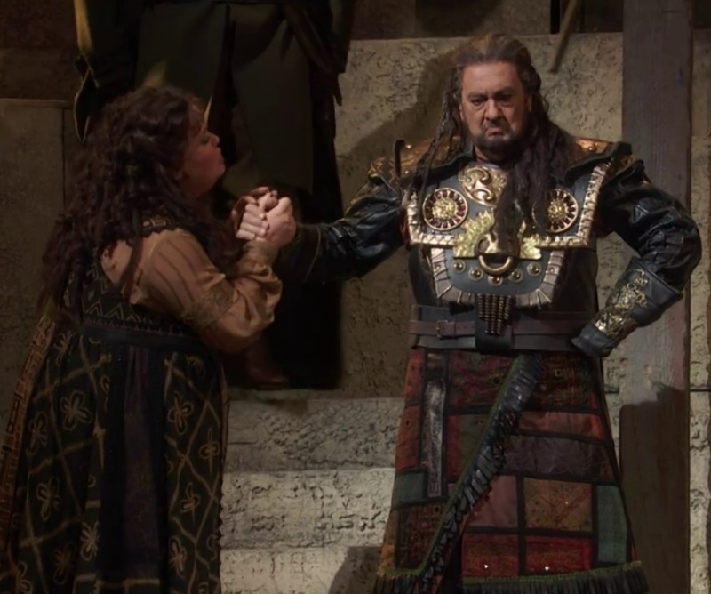 Jamie Burton (Fenena) i Plácido Domingo (Nabucco) al Metropolitan Opera House 